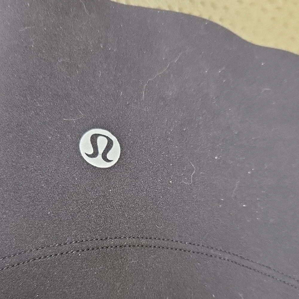 Lululemon Classic Black Leggings-EUC - Picture 4 of 6